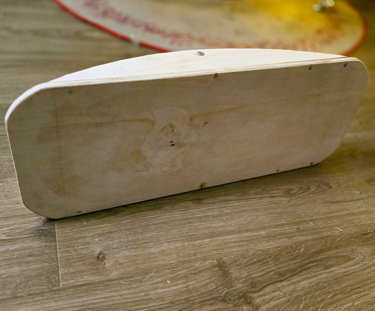 Balansebrett i naturtre for barn – Naturtre